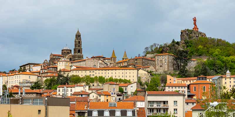 Le Puy-en-Velay : cathédrale et Rocher Corneille