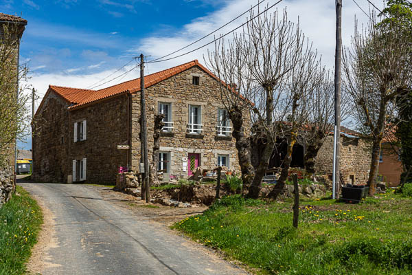 Brugeyrolles, gîte « Les Crémades »