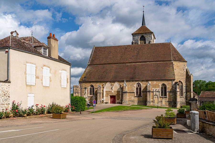Vault-de-Lugny : église