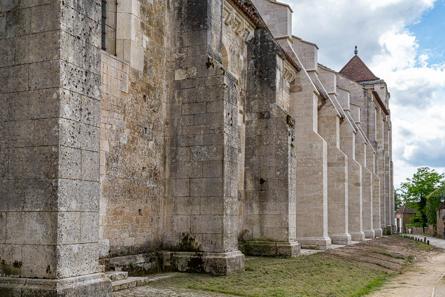 Basilique de Vézelay : contreforts