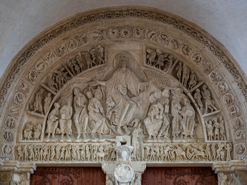 Basilique de Vézelay : narthex