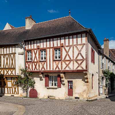 Avallon : maison ancienne