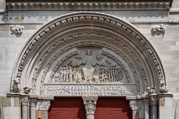 Basilique de Vézelay : façade