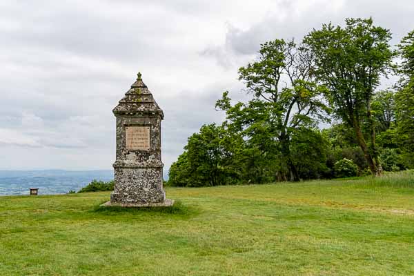 Mont Beuvray : monument du Chaume