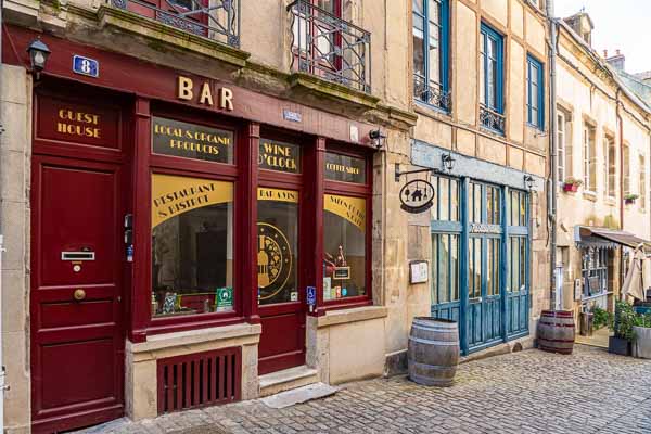 Autun : rue des Bancs