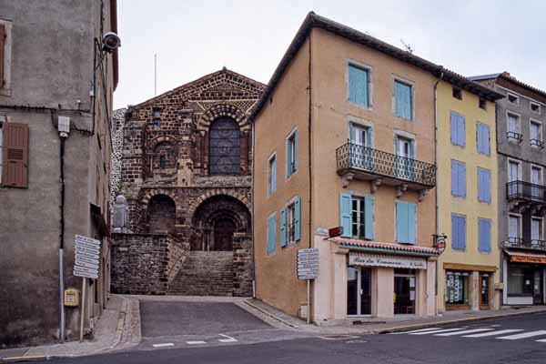 Le Monastier-sur-Gazeille : église Saint-Chaffre