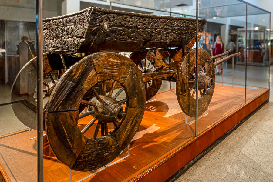 Oslo, Vikingskipshuset : char d'Oseberg