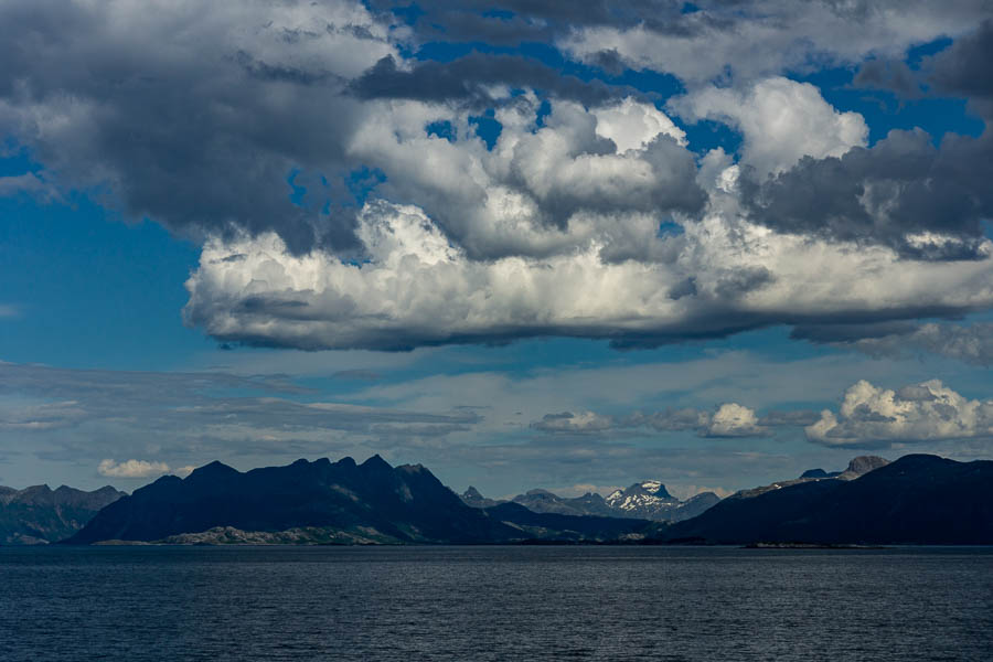 Fjord près de Bodø