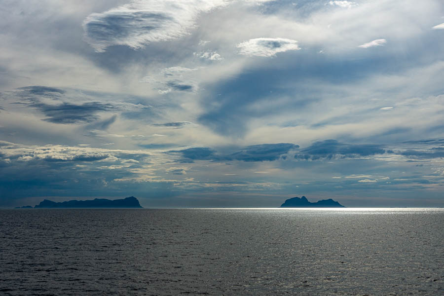 Lofoten : Værøy et Mosken