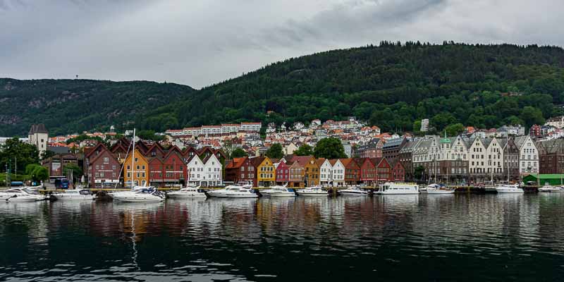 Bergen : entrepôts hanséatiques de Bryggen