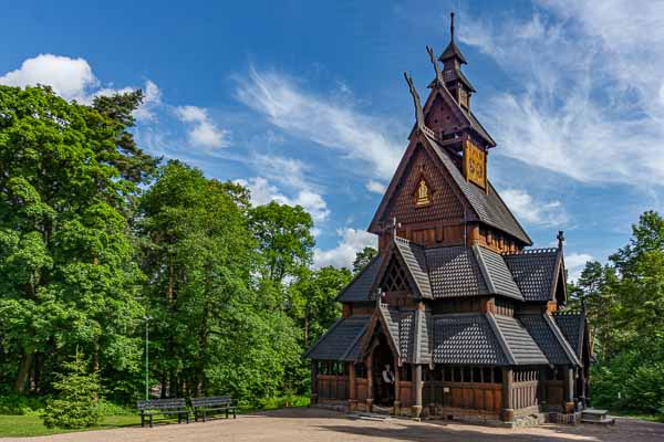 Oslo, Norsk Folkemuseum : stavkirke de Gol, 1216