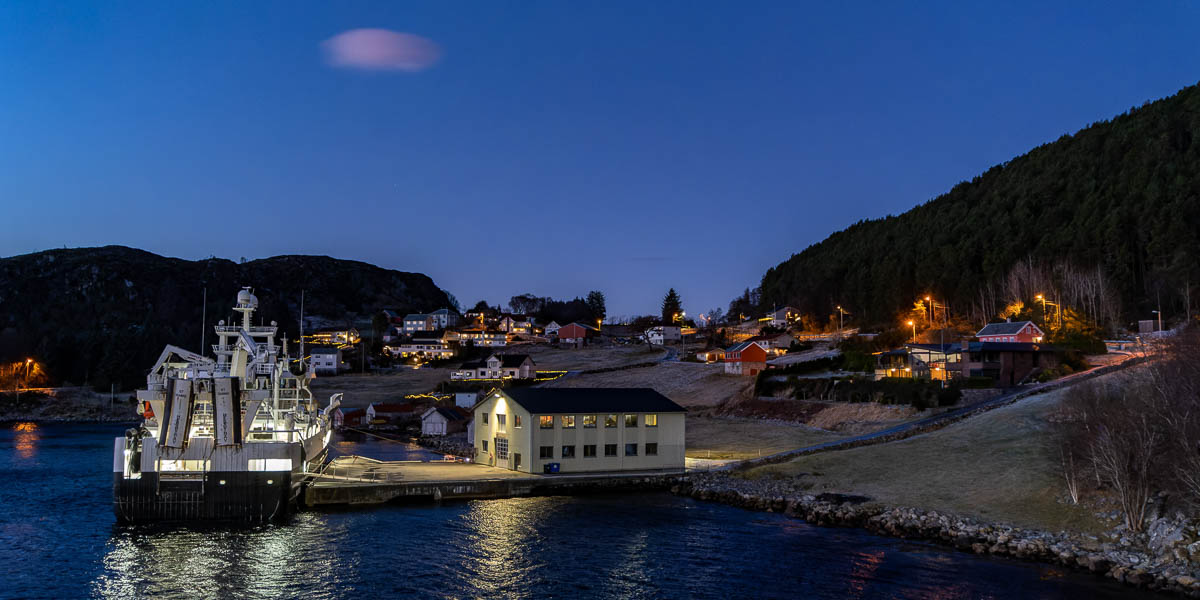 Torvik, Leinøya, 8 h 28