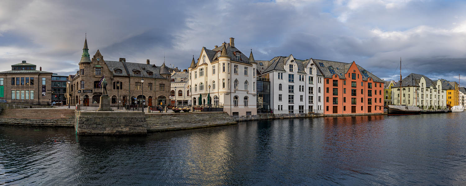 Ålesund : musée Jugendstil, port