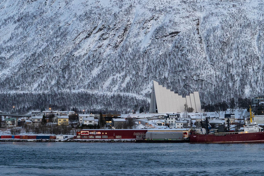 Cathédrale Arctique de Tromsø, 14 h 12