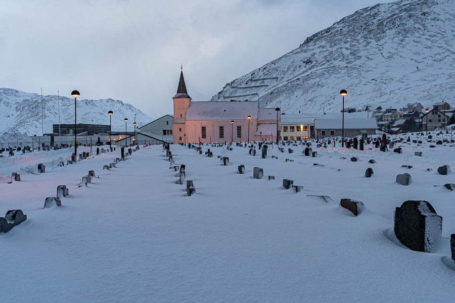 Honningsvåg : église