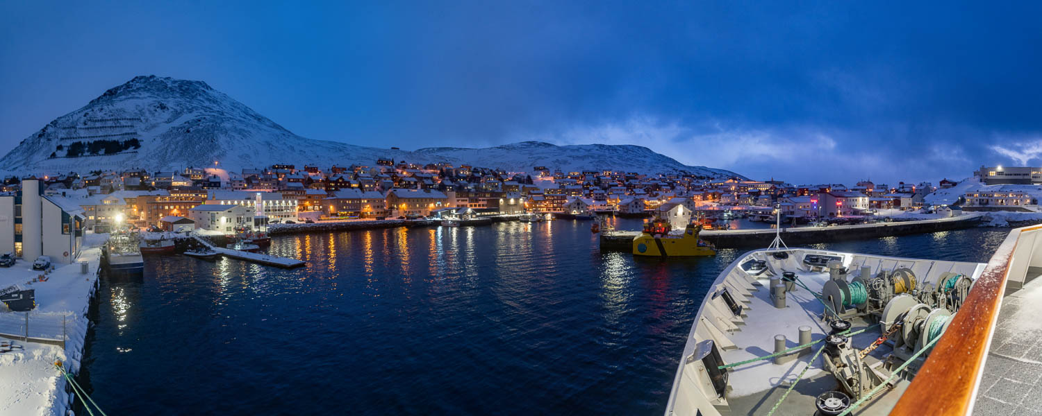 Honningsvåg : le port à 14 h 11