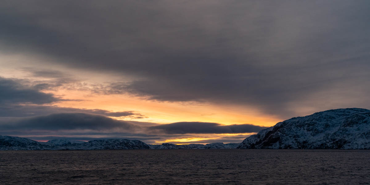 Kjelmøysundet, aurore