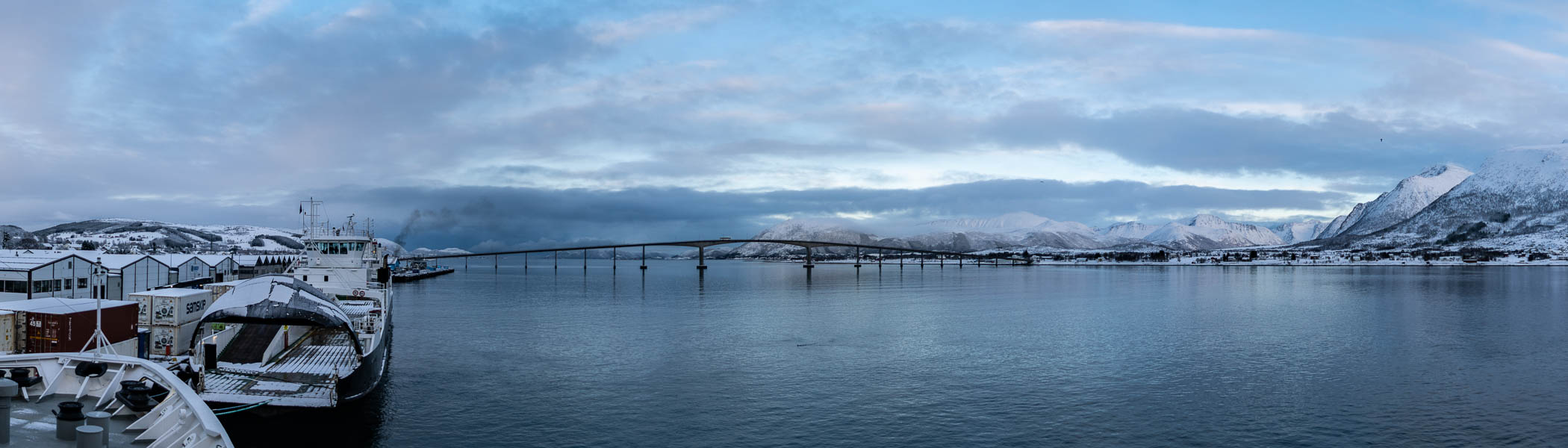 Sortland : pont sur le Sortlandsundet