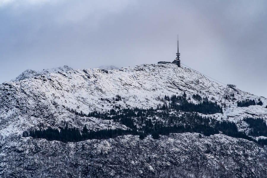 Bergen : port et mont Ulriken