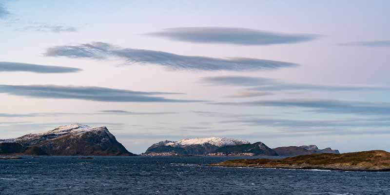 Leinehornet, 364 m, Remøya et Nerlandsøya