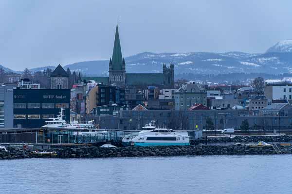 Trondheim : port, cathédrale