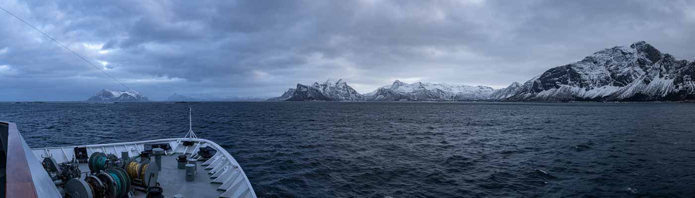 Fugløyfjorden : de Fugløya au Skjeggen, 904 m