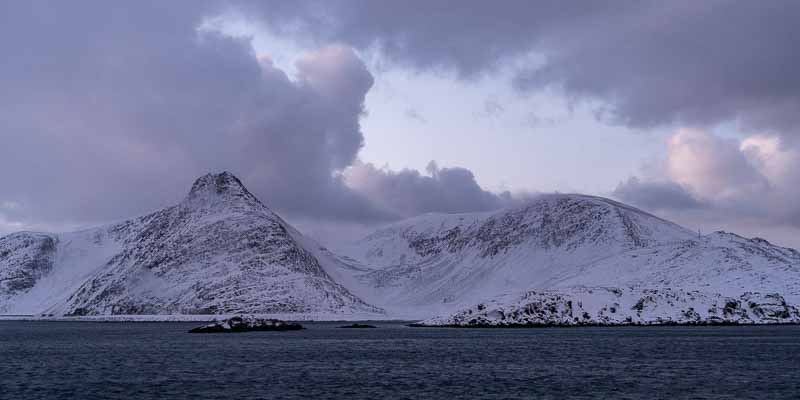 Havøysund : Sukkertoppen, 384 m