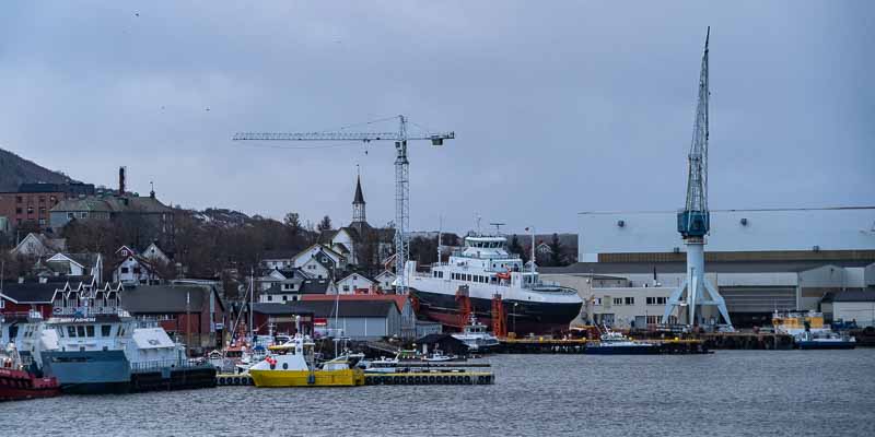 Sandnessjøen : port, chantier naval