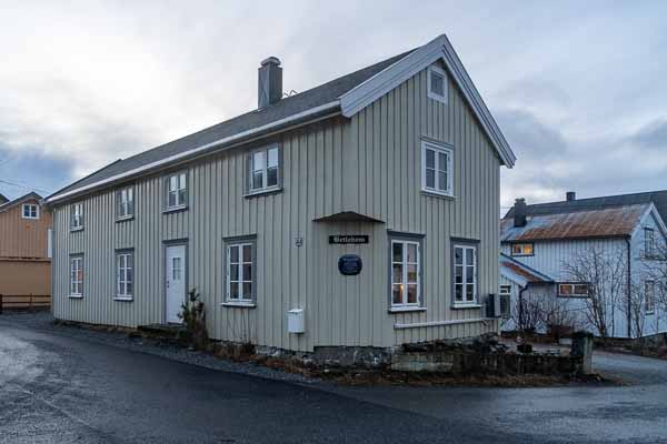 Brønnøysund : maison ancienne en bois