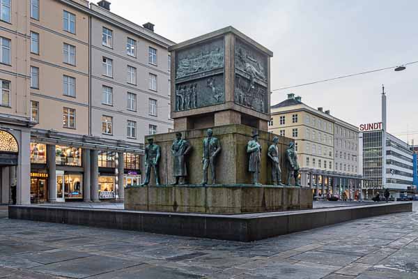 Bergen : Sjøfartsmonumentet (monument aux marins)