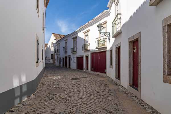 Faro : rue de la vieille ville