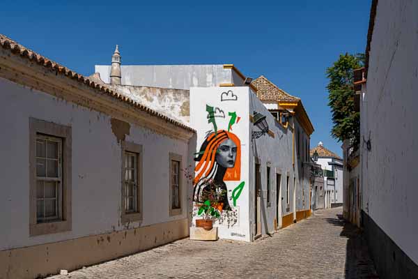 Faro, vieille ville : peinture murale