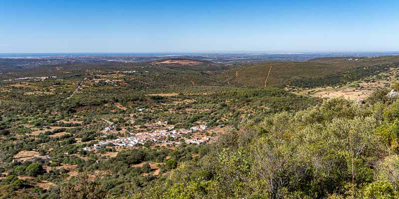 Rocha da Pena, belvédère sud : vue vers Penina et l'océan