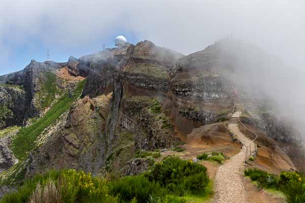 Sous le pico do Arieiro