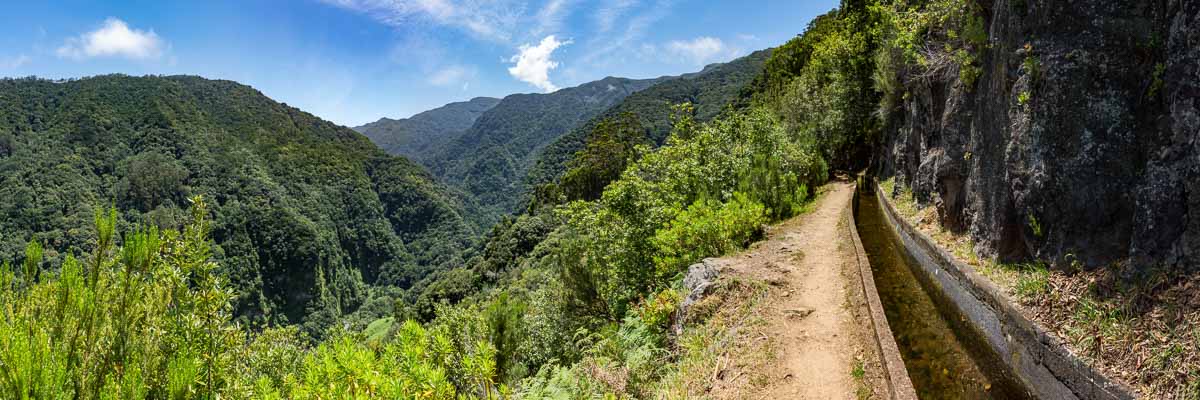 Levada de Ribeira da Janela et vallée