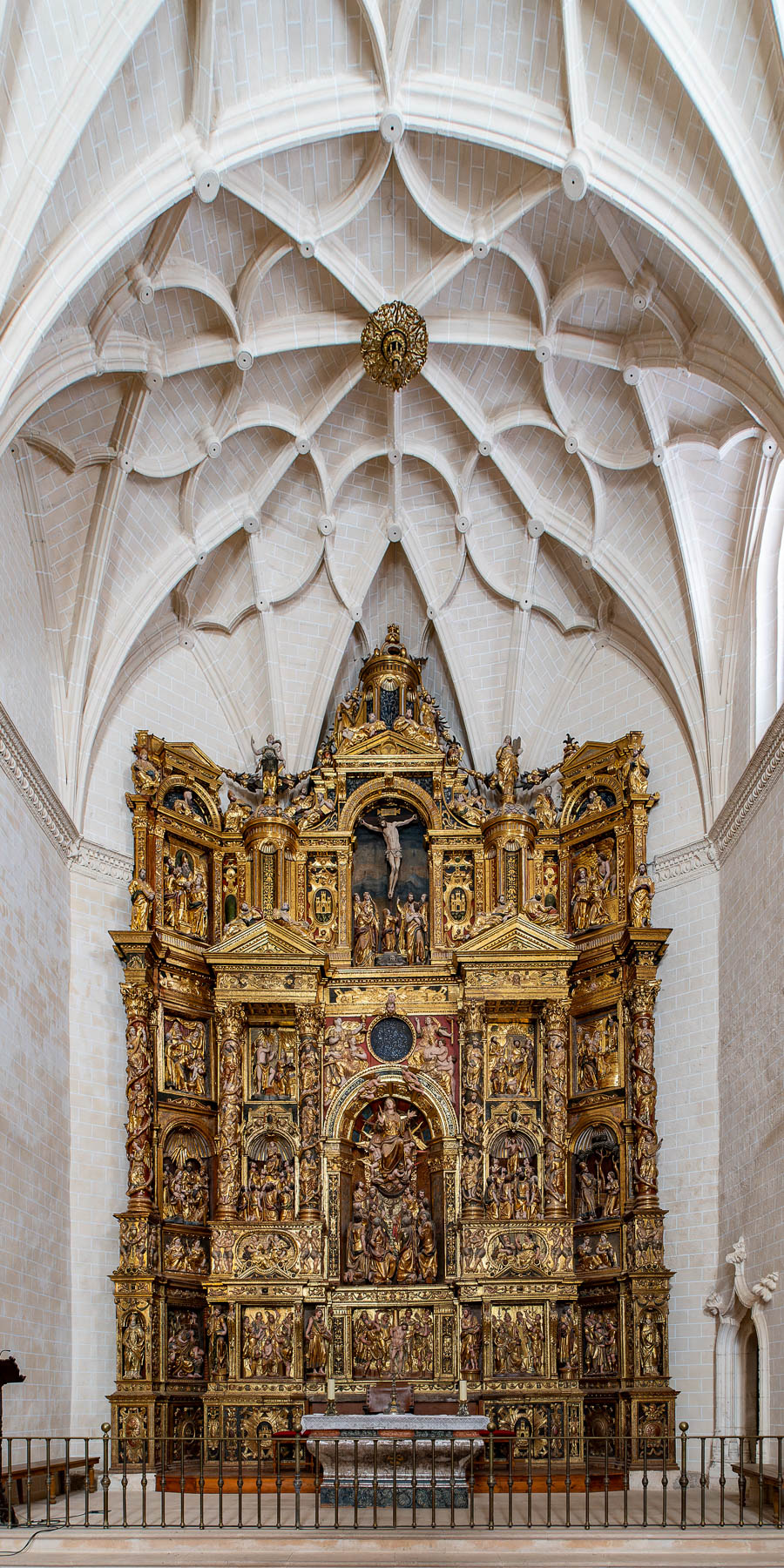 Alquézar, collégiale : retable baroque