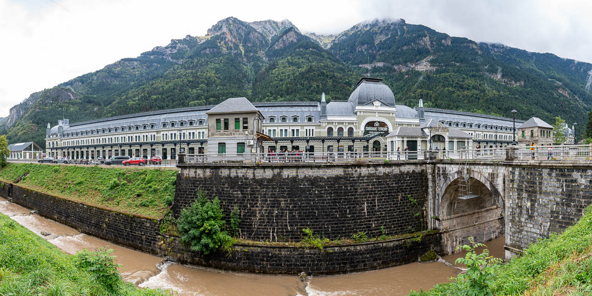 Gare internationale de Canfranc