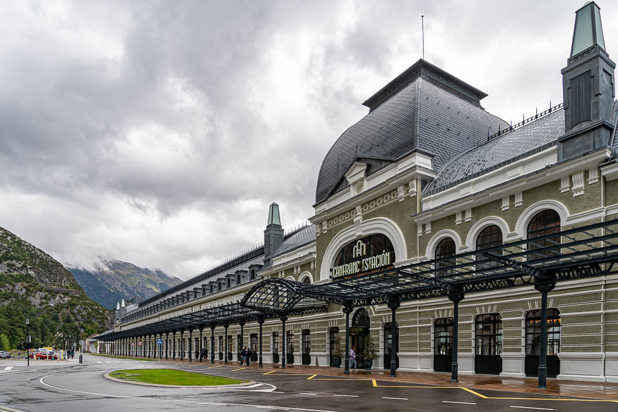 Gare internationale de Canfranc