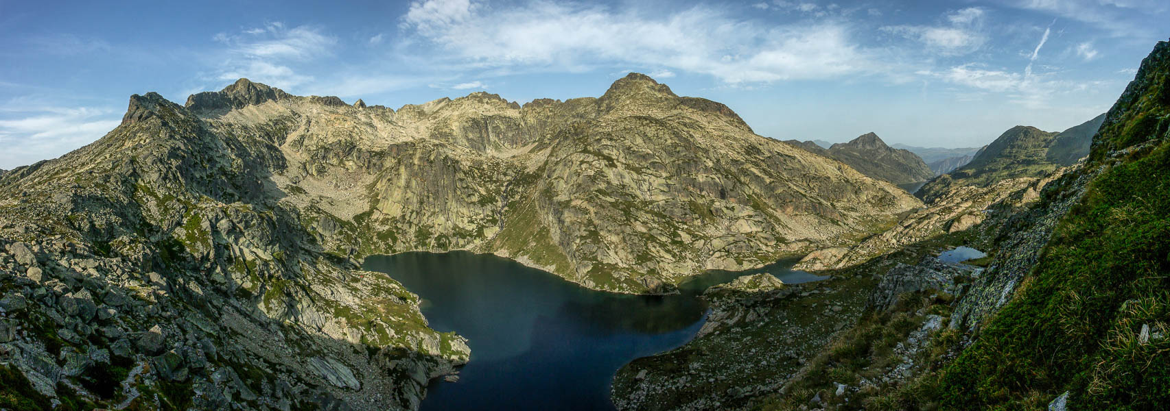 Étangs des Peyrisses depuis la couillade d'En Beys