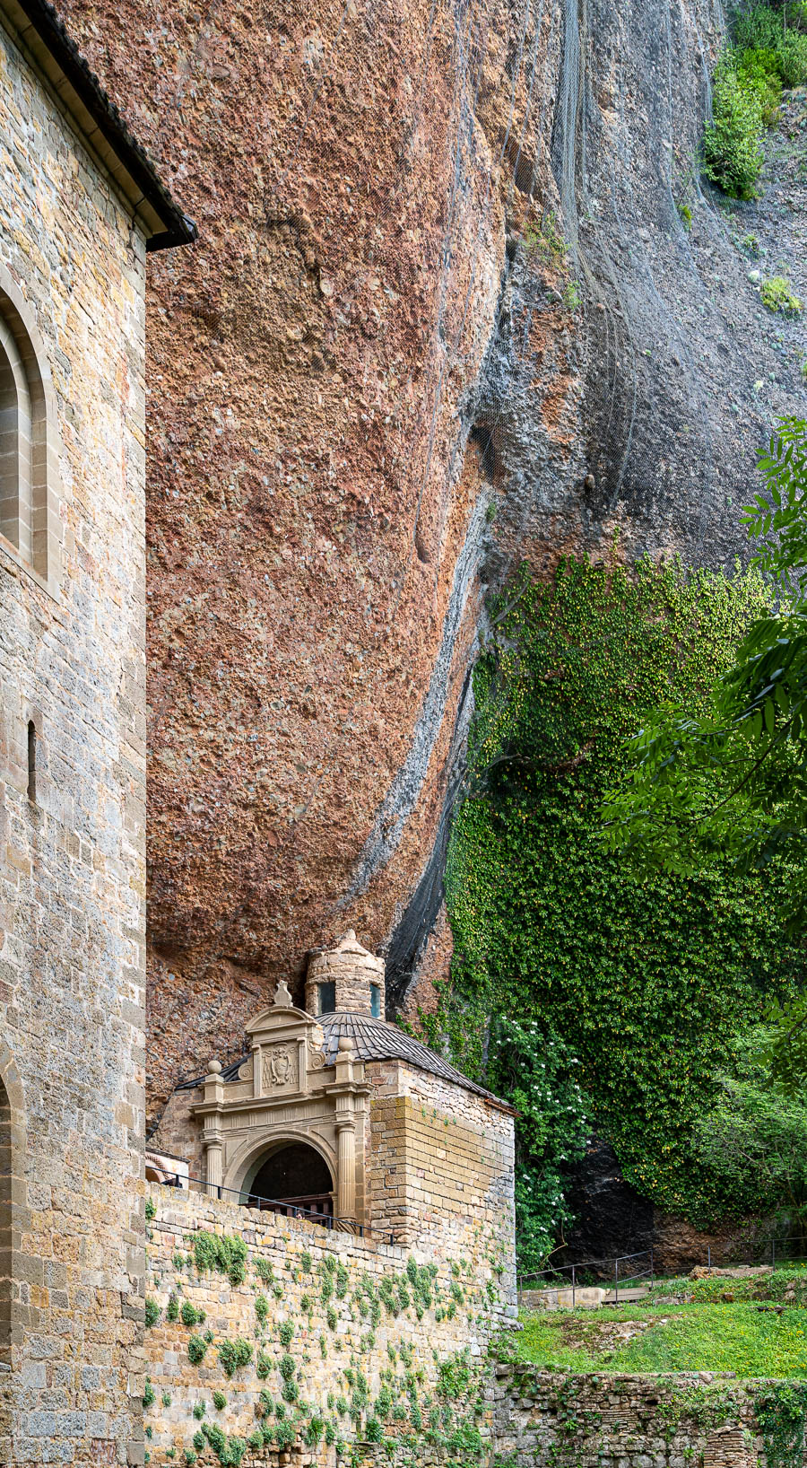 Vieux monastère de San Juan de la Peña