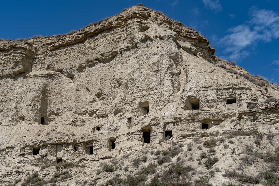 Habitations troglodytes d'Arguedas