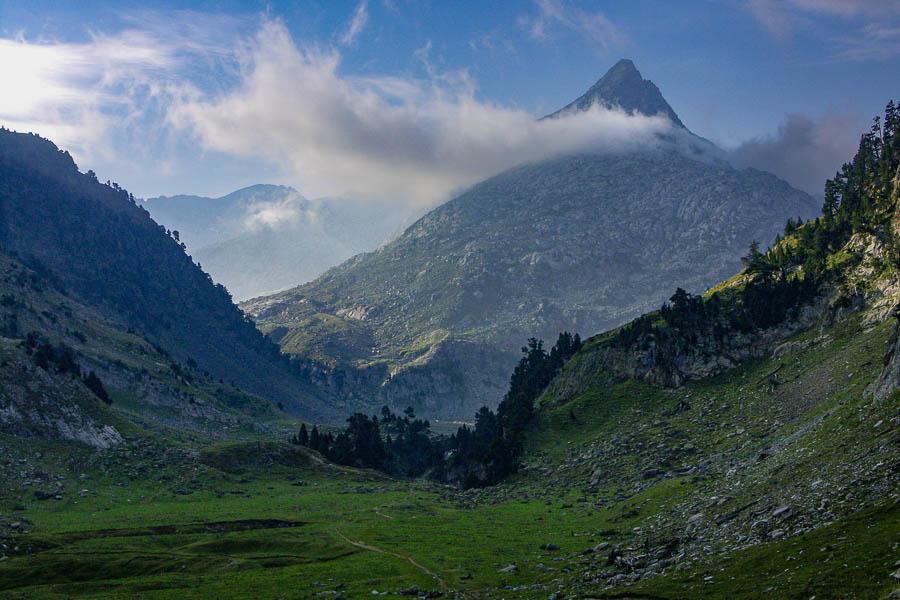 Trou du Toro et pic des Aigualluts