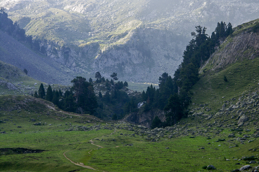 Trou du Toro et pic des Aigualluts