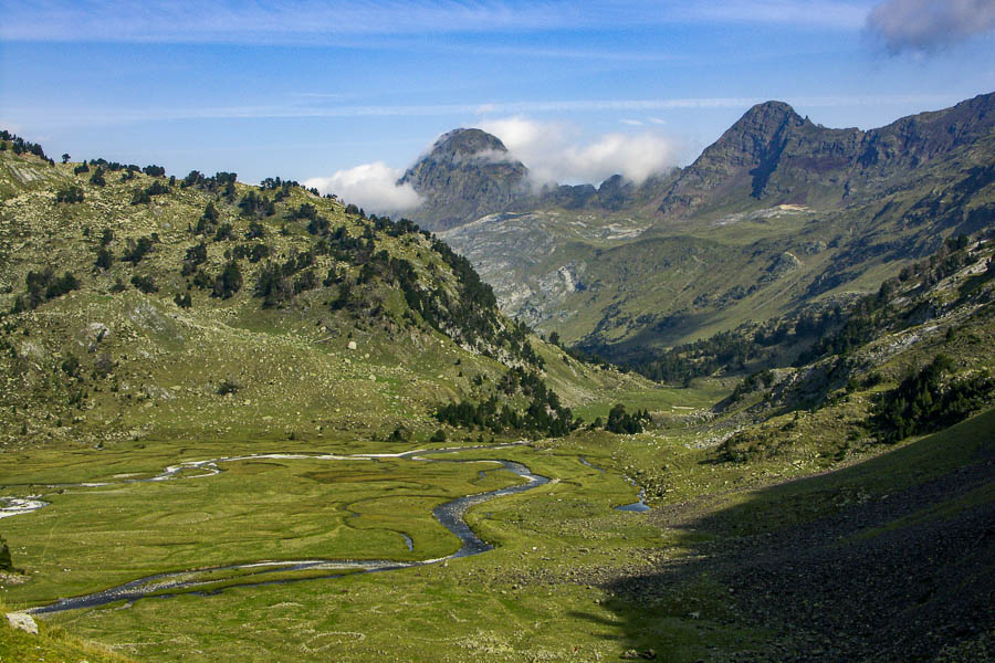 Plan des Aigualluts et port de Venasque entre pic de Sauvegarde et pic de la Mine