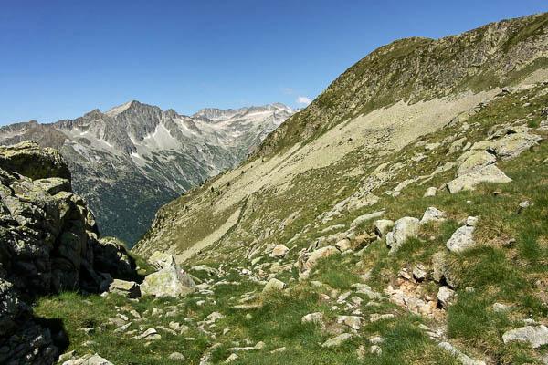 Pic de Molières, 3010 m, et Aneto depuis le port de Rius, 2320 m