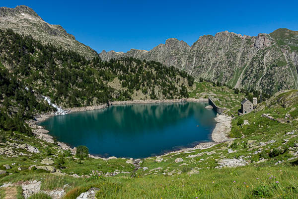 Lac et refuge de la Restanca, 2010 m