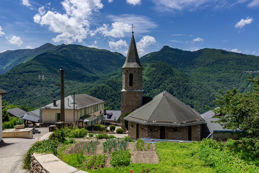 Mairie et église de Gestiès