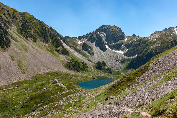 Lac et refuge d'Ilhéou, 1980 m