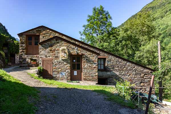 Gîte de Mounicou, 1087 m