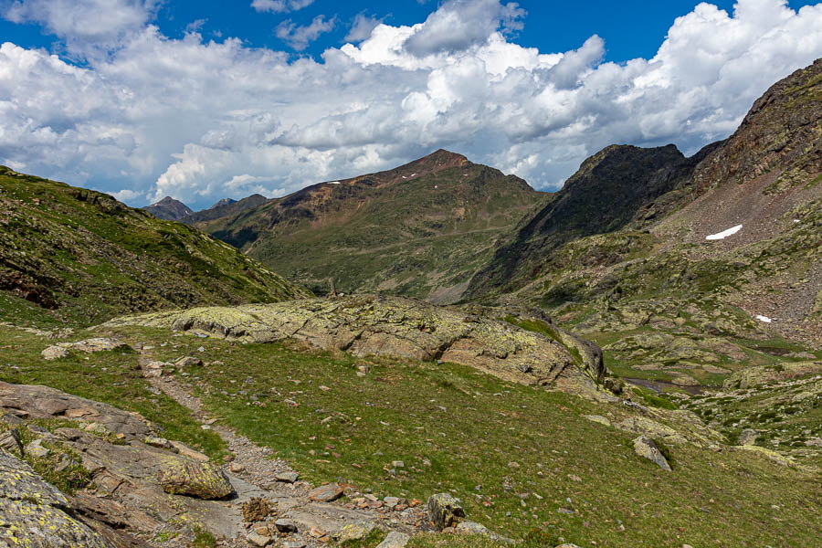 Pic de la Soucarrane, 2902 m,  et port de Bouet